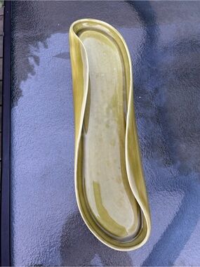 Vintage Russel Wright celery dish chartreuse yellow glaze Steubenville Pottery